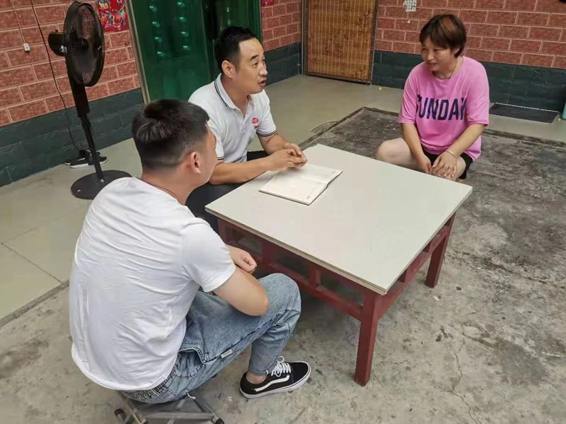 博農(nóng)乳業(yè)黨支部扎實(shí)開展“入戶訪民情、我來辦實(shí)事”活動